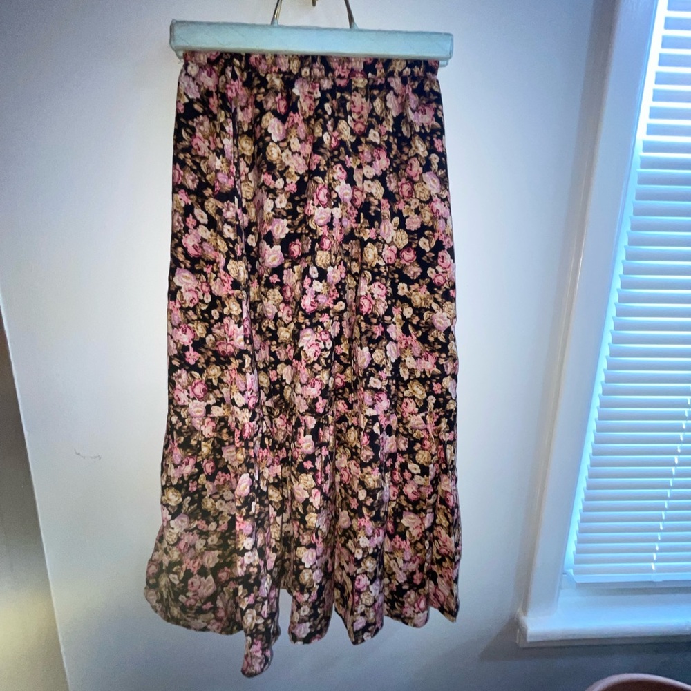 H&M Pink and White Midi A-Line Skirt with Ruffled High-Low Hem